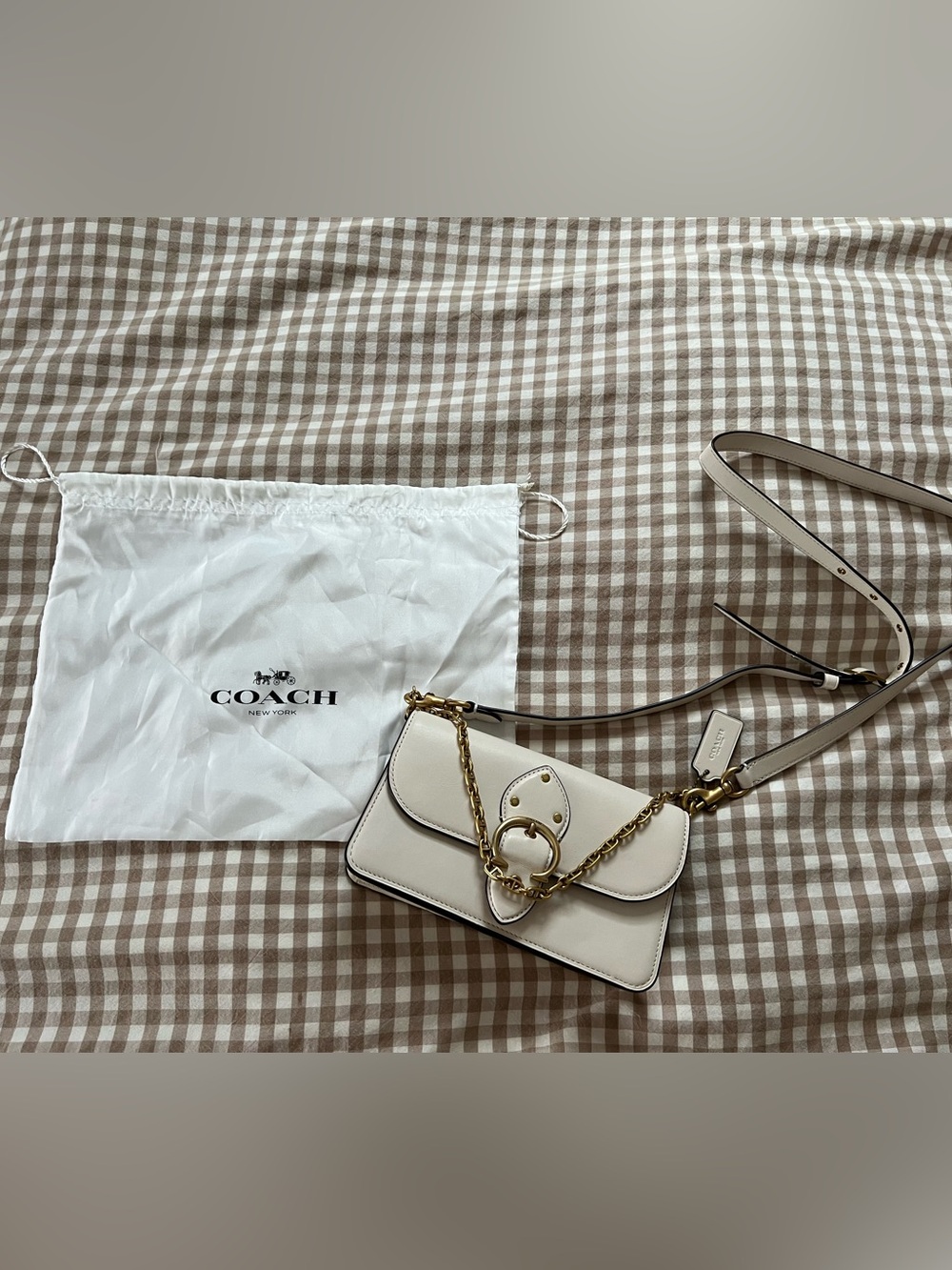 MINT Coach Beat Shoulder Bag Crossbody in Chalk White with Gold Hardware